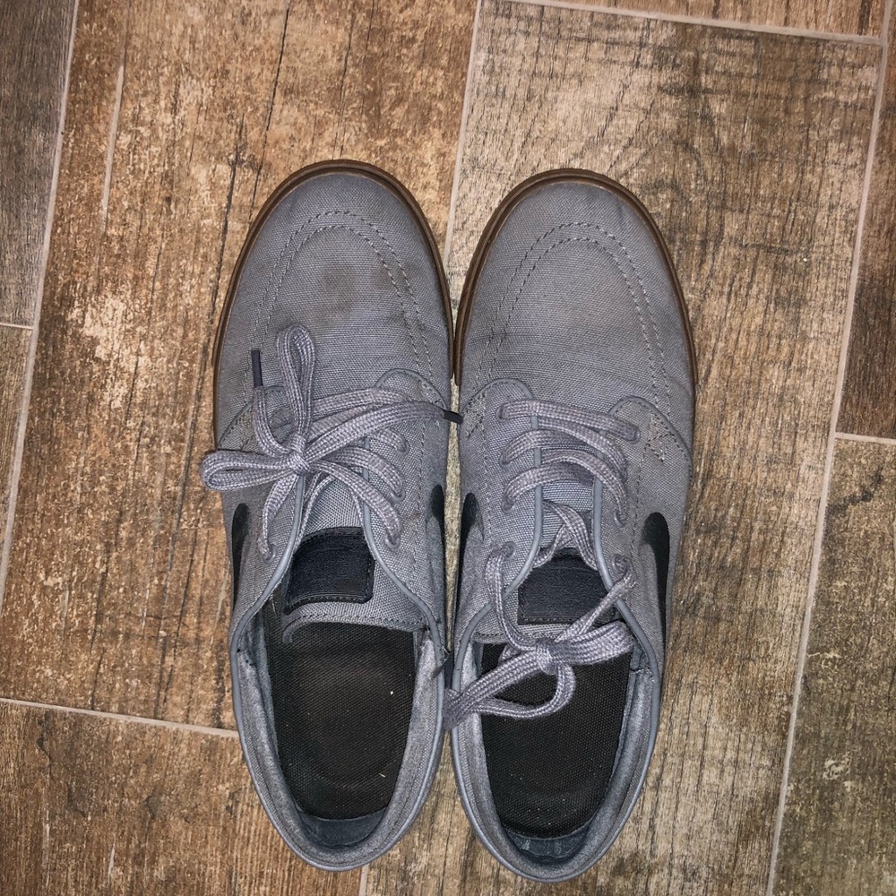 Nike shoes, classic style!